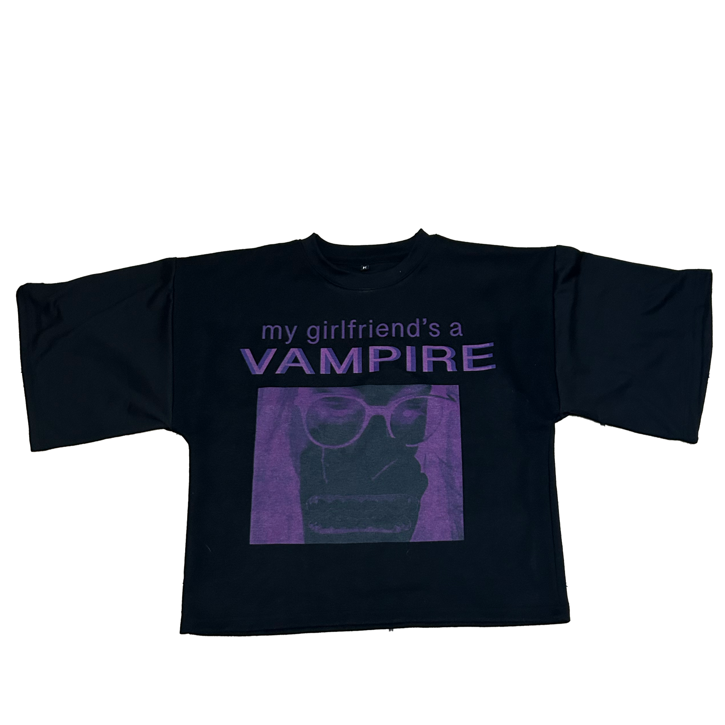 MY GIRLFRIEND'S A VAMPIRE